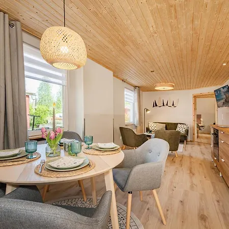 Holiday home Strandlaeufer Uckeritz